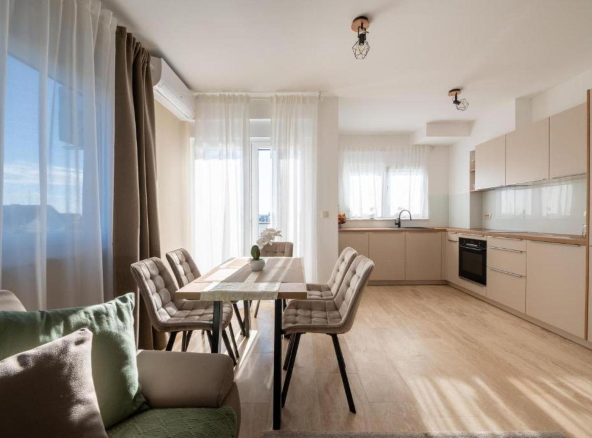 Apartment Kona - Free Parking & Self Check-In Ivanja Reka Екстер'єр фото