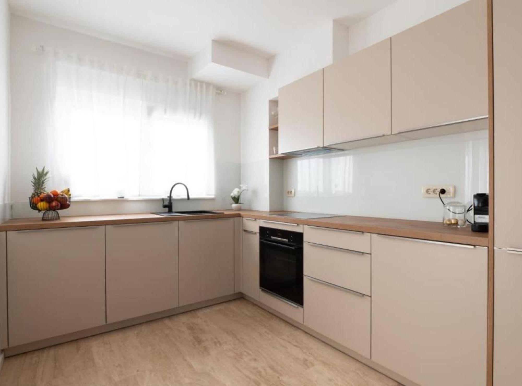 Apartment Kona - Free Parking & Self Check-In Ivanja Reka Екстер'єр фото