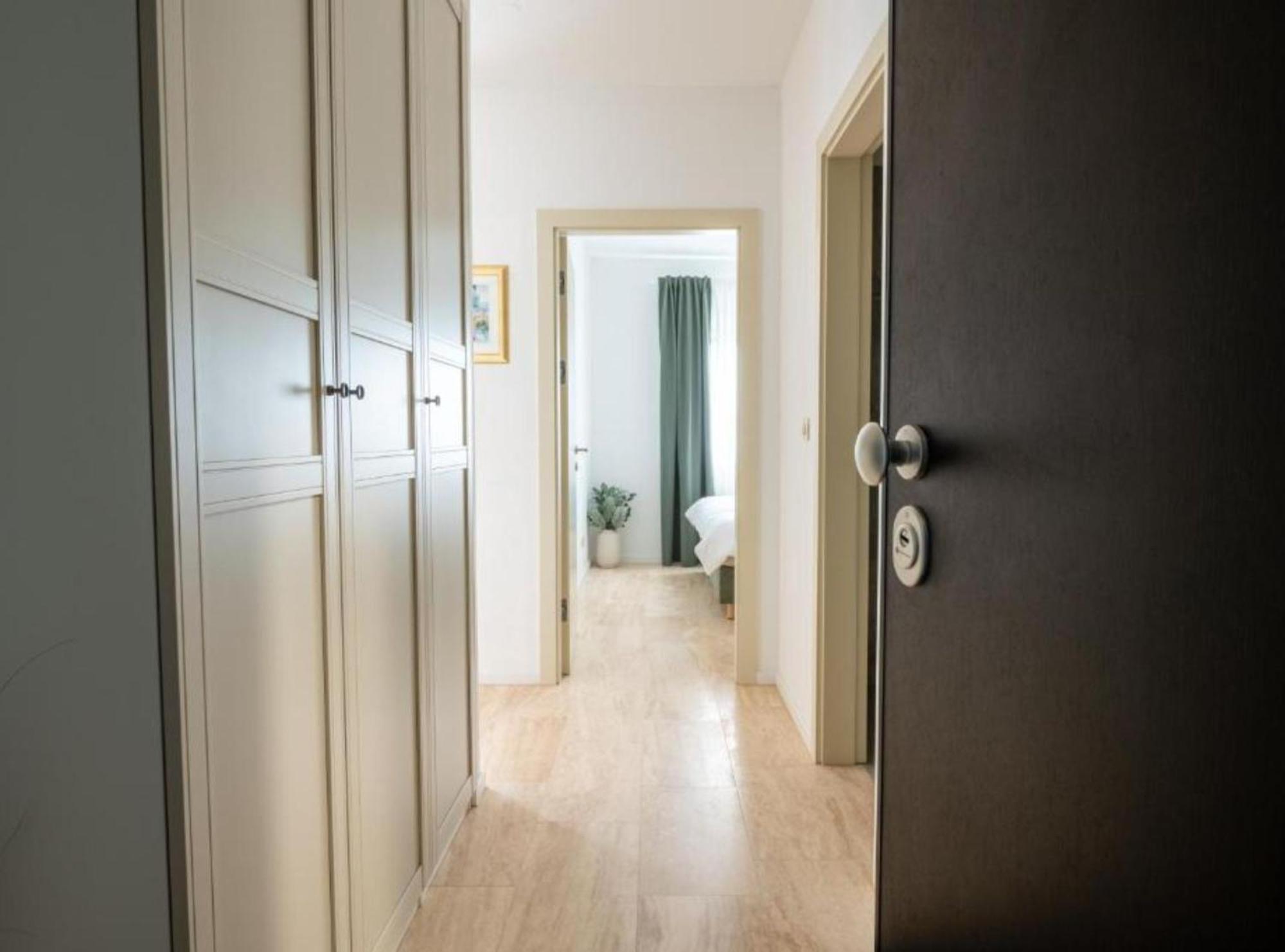 Apartment Kona - Free Parking & Self Check-In Ivanja Reka Екстер'єр фото